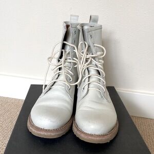 Frye Women's Light White Lace-Up Boots